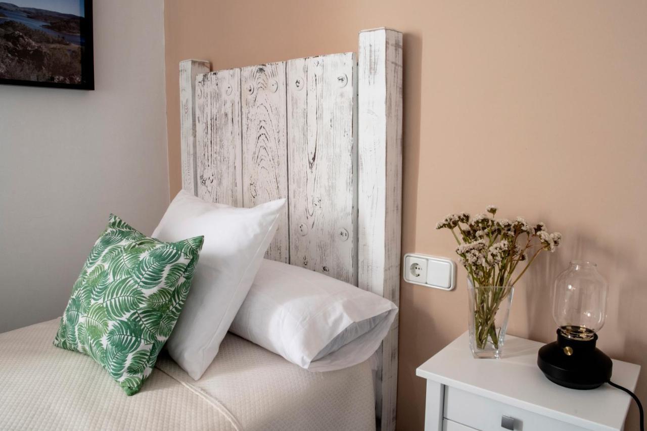 Apartamentos Rurales Helechosa, Las Tres Penas 외부 사진